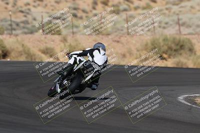 media/Apr-19-2025-AHRMA (Sat) [[3d98ca3309]]/Race/Group 8/Turn 4/